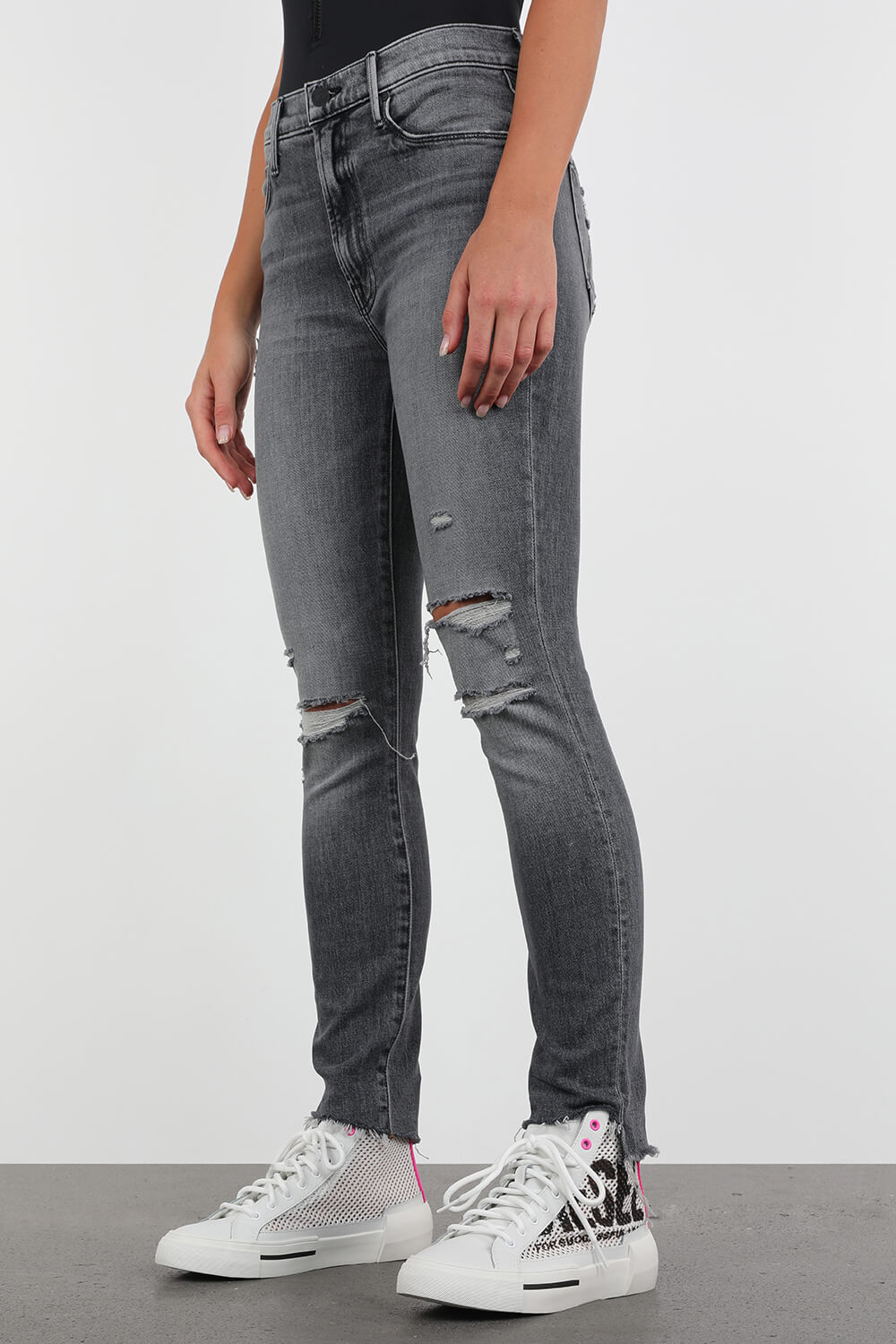 תמונת כל הלוק של Mesh Logo High Top Sneakers in White